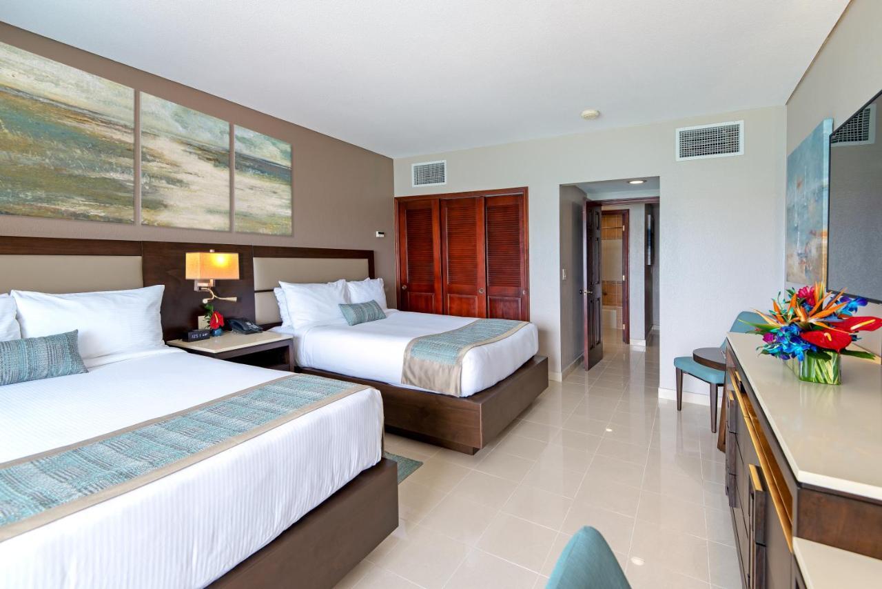 The Villas At Simpson Bay Resort Bagian luar foto