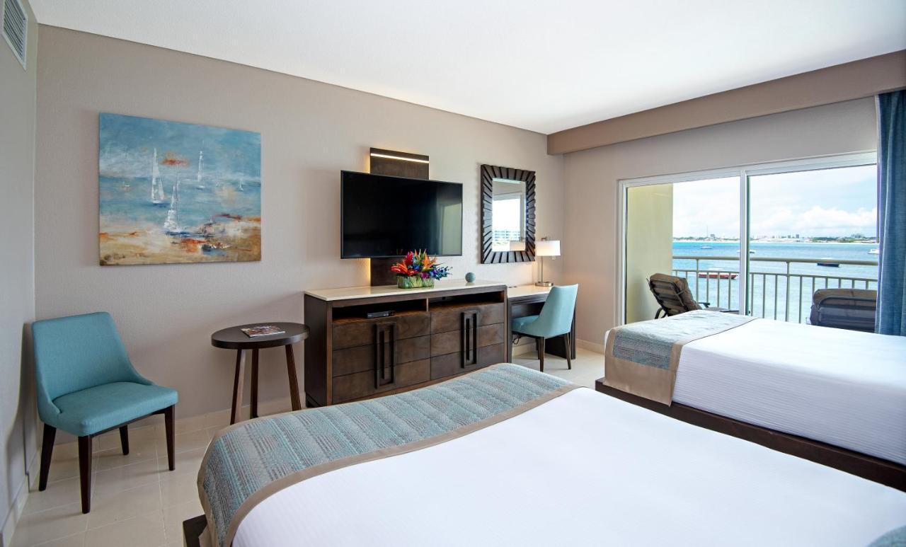 The Villas At Simpson Bay Resort Bagian luar foto