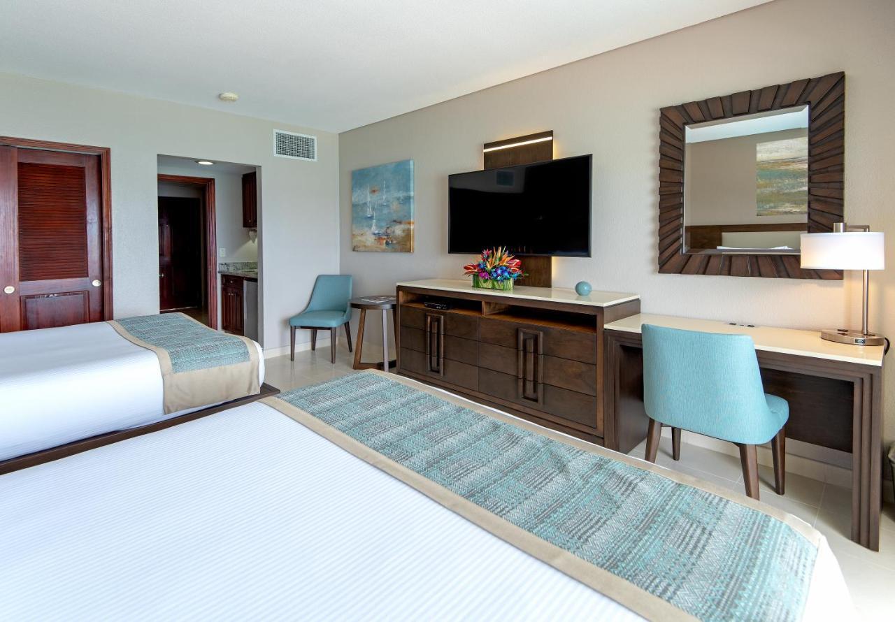 The Villas At Simpson Bay Resort Bagian luar foto
