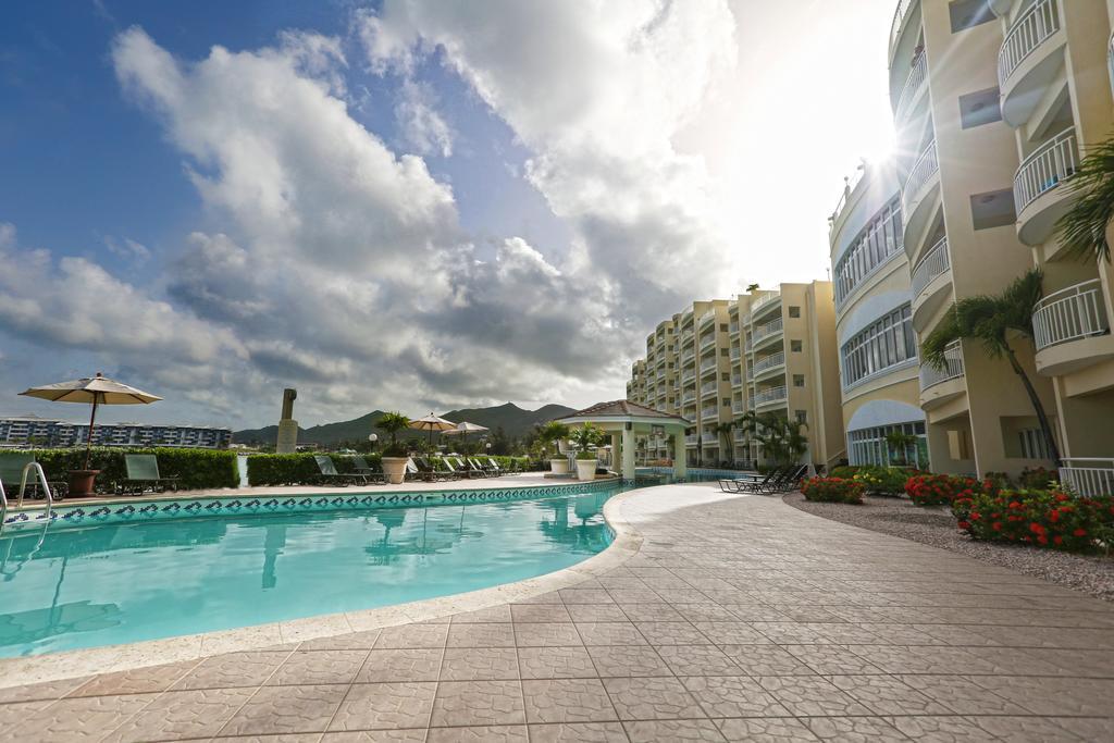 The Villas At Simpson Bay Resort Bagian luar foto